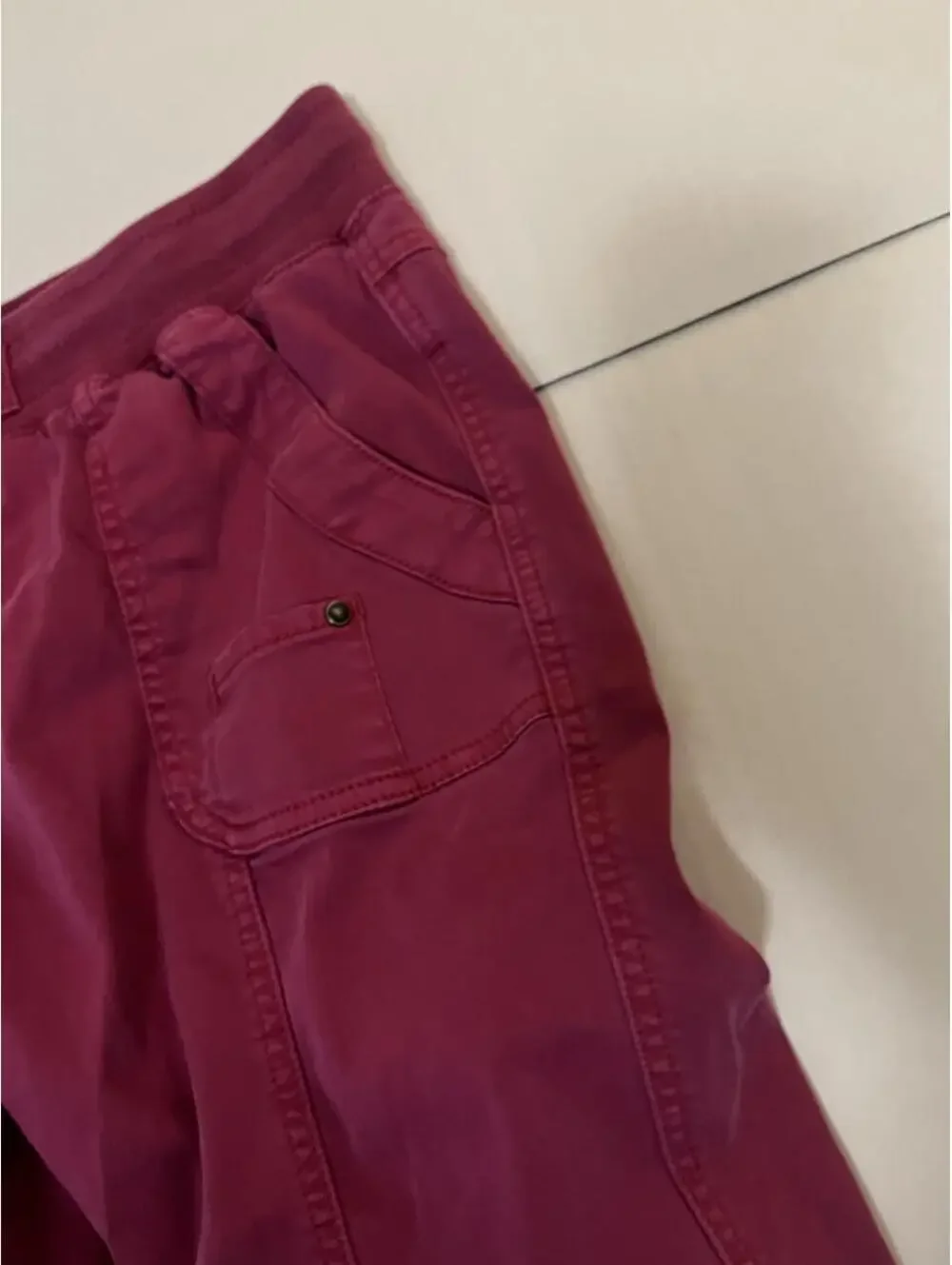 Pink cargos - Picture 5 of 8